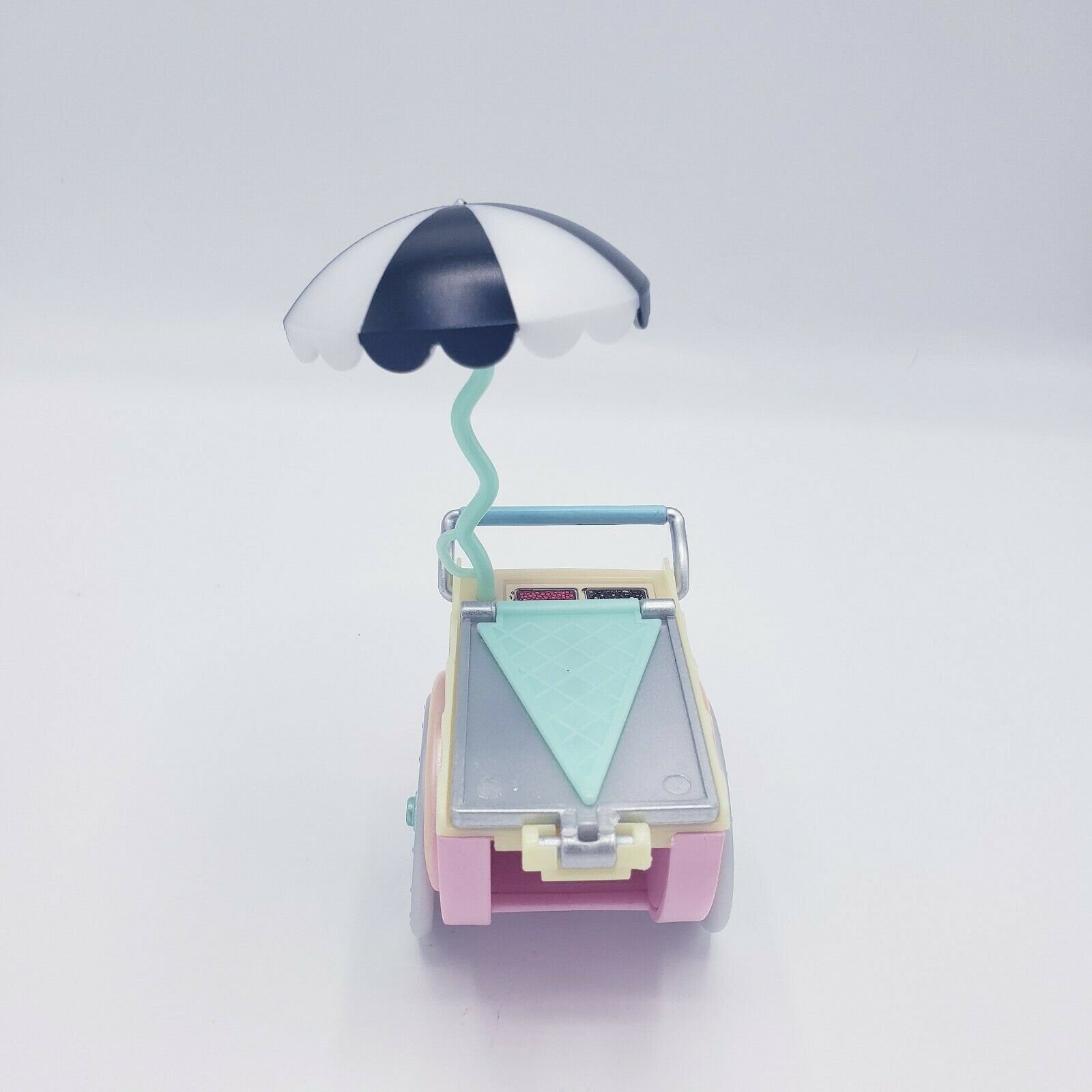 LOL Surprise Doll BON BON Furniture Set Series 2 Ice Cream Cart Pop Up - Image 5